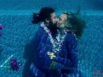 Beth Neale and Miles Cloutier locked their lips for over 4 minutes and 6 seconds underwater in the Maldives to break the record. Beth Neale and Miles Cloutier locked their lips for over 4 minutes and 6 seconds underwater in the Maldives to break the record.