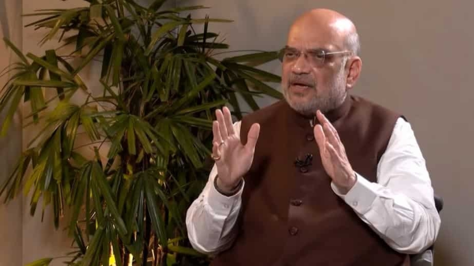 Nothing to fear, hide on Adani issue: Shah | Latest News India