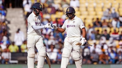 Indian skipper Rohit Sharma fist bumps KL Rahul during Day one of the 1st Test match between India and Australia (ANI ) Indian skipper Rohit Sharma fist bumps KL Rahul during Day one of the 1st Test match between India and Australia (ANI )