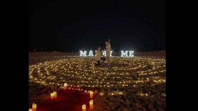 Mans proposal goes wrong as ring falls in sand. (Instagram/@wasaibi.xo) Mans proposal goes wrong as ring falls in sand. (Instagram/@wasaibi.xo)