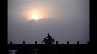 The city’s minimum temperature on Wednesday was 8.4 degrees Celsius, the lowest minimum temperature for February in the previous three years. (REPRESENTATIVE IMAGE) The city’s minimum temperature on Wednesday was 8.4 degrees Celsius, the lowest minimum temperature for February in the previous three years. (REPRESENTATIVE IMAGE)