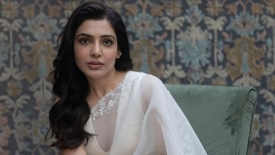 Samantha Ruth Prabhu wore a white saree for the Shaakuntalam trailer launch. Samantha Ruth Prabhu wore a white saree for the Shaakuntalam trailer launch.