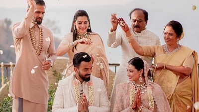 Suniel Shetty posted unseen photos from Athiya Shetty and KL Rahul's wedding ceremony. Suniel Shetty posted unseen photos from Athiya Shetty and KL Rahul's wedding ceremony.