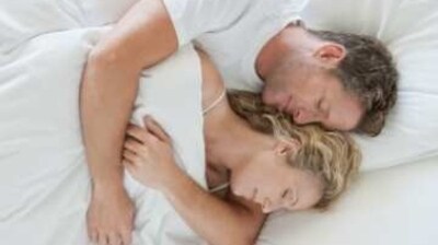 When in doubt, cuddle it out: Expert explains why cuddling is so good for us (Unsplash) When in doubt, cuddle it out: Expert explains why cuddling is so good for us (Unsplash)