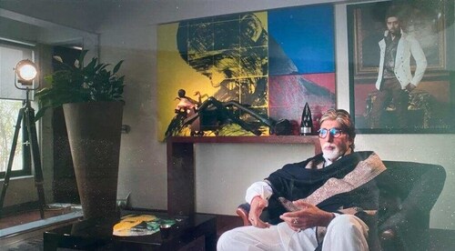 Amitabh Bachchan also shot in his home. Amitabh Bachchan also shot in his home.