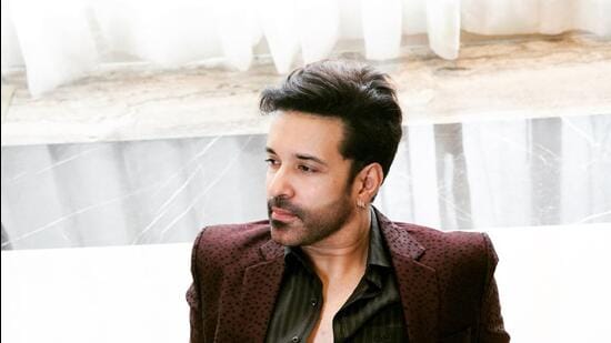 Aamir Ali was recently linked with actor Shamita Shetty after his