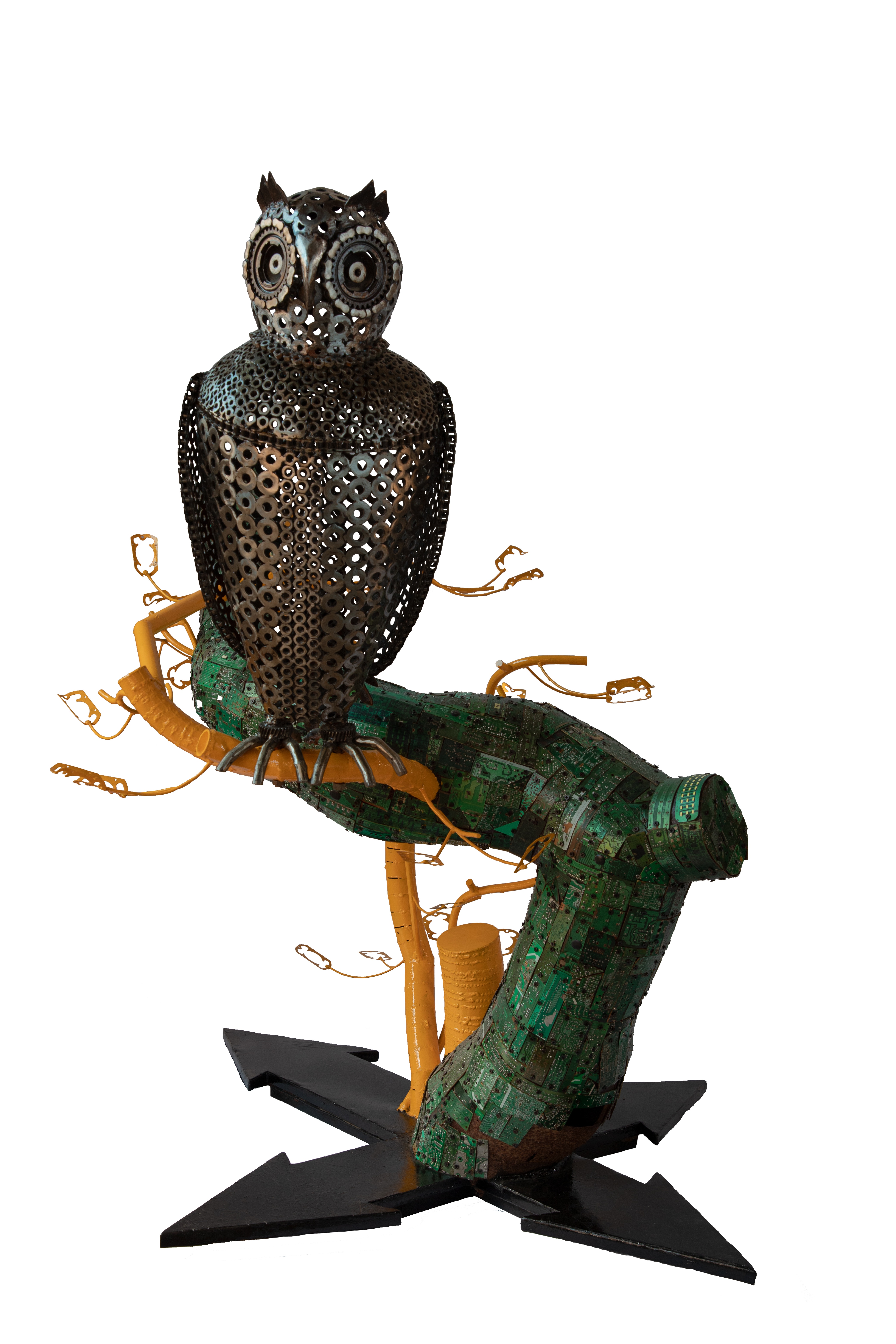 Artist Gopal Namjoshi has created his some of his works by repurposing automobile parts.