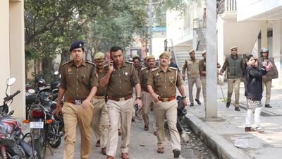 Police and forest department officials inspect Ghaziabad court complex on Thursday. (Sakib Ali/HT PHOTO)