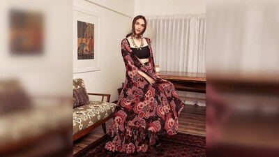 Aditi Rao Hydari kept her look simple yet eye-grabbing by teaming the set with a black crop top. (Instagram/@aditiraohydari) Aditi Rao Hydari kept her look simple yet eye-grabbing by teaming the set with a black crop top. (Instagram/@aditiraohydari)