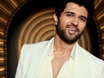 Vijay Deverakonda sponsored Manali trip for fans. Vijay Deverakonda sponsored Manali trip for fans.