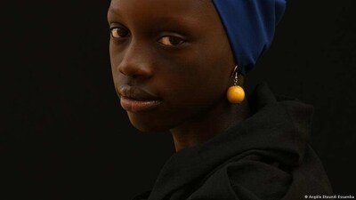 Cameroonian photographer Angèle Etoundi Essamba takes a fresh look at Dutch painter Jan Vermeer. (Angèle Etoundi Essamba) Cameroonian photographer Angèle Etoundi Essamba takes a fresh look at Dutch painter Jan Vermeer. (Angèle Etoundi Essamba)