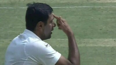 Ravichandran Ashwin (Twitter) Ravichandran Ashwin (Twitter)