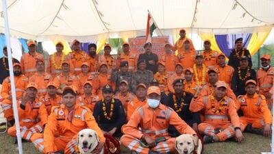 The NDRF personnel rescued two people and recovered 85 bodies from the debris. (Sakib Ali/ HT) The NDRF personnel rescued two people and recovered 85 bodies from the debris. (Sakib Ali/ HT)