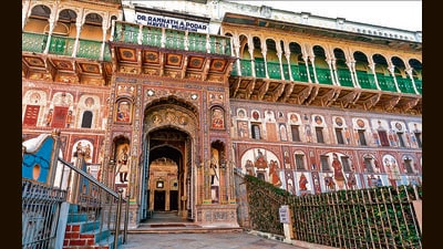 The grand mansions of Shekhawati bear unique frescoes (paintings on wet plaster) that still draw tourists. These paintings that showcase local art forms, and also tell of changing times are now flaking because of the new extremes of heat and cold. (Shutterstock) The grand mansions of Shekhawati bear unique frescoes (paintings on wet plaster) that still draw tourists. These paintings that showcase local art forms, and also tell of changing times are now flaking because of the new extremes of heat and cold. (Shutterstock)