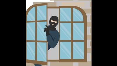 Two unidentified scooter-borne men, looted cash at gun point in broad daylight on Friday in the bank branch at Rani Ka Bagh, a posh locality of the city. (Representational Photo (Getty Images/iStockphoto) )