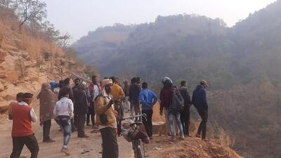 When the van was climbing the Gaighat hill, the brakes failed after which it fell into the dam. (HT image)