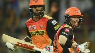 Shikhar Dhawan (L) with David Warner (IPL) Shikhar Dhawan (L) with David Warner (IPL)