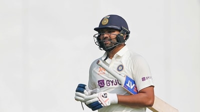 Rohit Sharma and Cheteshwar Pujara fell in the same over to Lyon and Shreyas Iyer later departed as the hosts found themselves 66/4 chasing Australia's first innings total of 263. (ANI) Rohit Sharma and Cheteshwar Pujara fell in the same over to Lyon and Shreyas Iyer later departed as the hosts found themselves 66/4 chasing Australia's first innings total of 263. (ANI)
