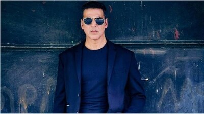 Akshay Kumar: Apart from being a renowned actor in Bollywood, Akshay Kumar is also a black belt in martial arts and has a passion for cooking. He is a fitness enthusiast and practices parkour, which is a physical training discipline. (File Image) Akshay Kumar: Apart from being a renowned actor in Bollywood, Akshay Kumar is also a black belt in martial arts and has a passion for cooking. He is a fitness enthusiast and practices parkour, which is a physical training discipline. (File Image)