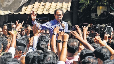 Earlier in the day, Thackeray chaired a meeting of senior party leaders, MLAs and MPs and told them that the ruling alliance could announce civic polls soon. “Be prepared for the polls anytime soon. Anticipating that they will take away the symbol of flaming torch, we have prepared a list of alternative symbols.” (Vijay Bate/HT Photo) Earlier in the day, Thackeray chaired a meeting of senior party leaders, MLAs and MPs and told them that the ruling alliance could announce civic polls soon. “Be prepared for the polls anytime soon. Anticipating that they will take away the symbol of flaming torch, we have prepared a list of alternative symbols.” (Vijay Bate/HT Photo)