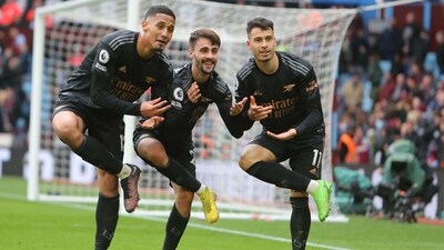 Arsenal celebrate a goal vs Aston Villa. (AFP) Arsenal celebrate a goal vs Aston Villa. (AFP)