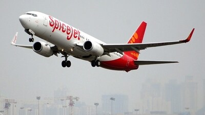 Flyers faced inconvenience as a SpiceJet Ahmedabad-bound flight returned to Pune airport after taking off on Thursday early morning. (REPRESENTATIVE IMAGE)