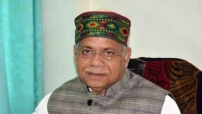 Former minister of state for finance and current Rajya Sabha member Shiv Pratap Shukla takes oath as 29th Governor of Himachal Pradesh (HT Photo)