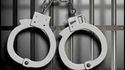 Gangster Jaggu Bhagwanpuria’s accomplice Vishal Verma was arrested in Rupnagar district of Punjab along with nine pistols and 20 cartridges. (Representational photo)