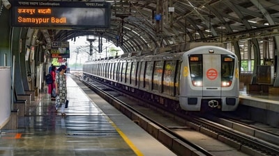 Delhi Metro's Yellow Line connects Samaypur Badli in Delhi to HUDA City Centre in Gurgaon. (HT File) Delhi Metro's Yellow Line connects Samaypur Badli in Delhi to HUDA City Centre in Gurgaon. (HT File)