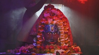 Among the famous Lord Shiva shrines of Odisha, Lord Loknath Temple in Puri, Lord Lingaraj Temple in Bhubaneswar, Lord Dhabaleshwar Temple in Cuttack, Lord Kapileswar Temple in Dhenkanal, Lord Panchalingeswar Temple in Balasore, Baba Akhandalmani Temple in Bhadrak, Ladukeswar Temple in Nayagarh, Gupteswar Temple in Koraput are about thousand years old and attract lakhs of devotees on the auspicious occasion every year. Among the famous Lord Shiva shrines of Odisha, Lord Loknath Temple in Puri, Lord Lingaraj Temple in Bhubaneswar, Lord Dhabaleshwar Temple in Cuttack, Lord Kapileswar Temple in Dhenkanal, Lord Panchalingeswar Temple in Balasore, Baba Akhandalmani Temple in Bhadrak, Ladukeswar Temple in Nayagarh, Gupteswar Temple in Koraput are about thousand years old and attract lakhs of devotees on the auspicious occasion every year.
