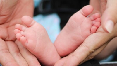 The internet is flooded with a lot of information about pregnancy and parenthood but what is doesn't tell you is the emotional rollercoaster parents, especially a first time mother goes through after having their first child. Here are some of the things that no one told me about being a mom. (Unsplash) The internet is flooded with a lot of information about pregnancy and parenthood but what is doesn't tell you is the emotional rollercoaster parents, especially a first time mother goes through after having their first child. Here are some of the things that no one told me about being a mom. (Unsplash)