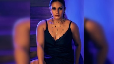 Huma Qureshi shared a slew of images on her Instagram handle and captioned her post, "Black Magic Woman."&nbsp; (Instagram/@iamhumaq)