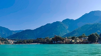 Rishikesh, Uttarakhand: Rishikesh is a spiritual hub and a popular destination for yoga and meditation. It is located on the banks of the river Ganges and is surrounded by beautiful hills and forests. (Unsplash) Rishikesh, Uttarakhand: Rishikesh is a spiritual hub and a popular destination for yoga and meditation. It is located on the banks of the river Ganges and is surrounded by beautiful hills and forests. (Unsplash)