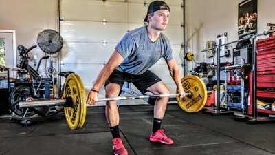 Does exercise make your veins stick out? Ways gymgoers can avoid varicose veins (Photo by Sam Sabourin on Unsplash) Does exercise make your veins stick out? Ways gymgoers can avoid varicose veins (Photo by Sam Sabourin on Unsplash)