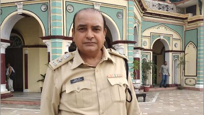 Shahnawaz Pradhan played a cop in Mirzapur. Shahnawaz Pradhan played a cop in Mirzapur.
