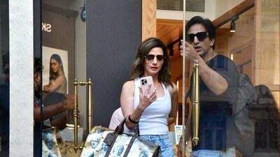 Sussanne Khan with boyfriend Arslan Goni, seen at a salon. 