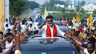 Actor and TDP leader Taraka Ratna passes away at Bengaluru Actor and TDP leader Taraka Ratna passes away at Bengaluru