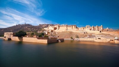 Jaipur, Rajasthan: Known as the "Pink City," Jaipur is a vibrant and colourful city with numerous historical forts and palaces to explore. The weather in March is mild and pleasant, making it a perfect time to visit. (Unsplash) Jaipur, Rajasthan: Known as the "Pink City," Jaipur is a vibrant and colourful city with numerous historical forts and palaces to explore. The weather in March is mild and pleasant, making it a perfect time to visit. (Unsplash)