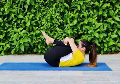 Wind-relieving pose or Pawanmuktasana (Instagram/@yogabyshubhangi)