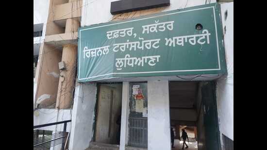 Locals feel the pinch as RTA office in Ludhiana struggles with staff crunch