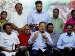 Makkal Needhi Maiam (MNM) president Kamal Haasan addresses the media to express his support for DMK-Congress alliance candidate EVKS Elangovan in Erode East bypoll. Makkal Needhi Maiam (MNM) president Kamal Haasan addresses the media to express his support for DMK-Congress alliance candidate EVKS Elangovan in Erode East bypoll.