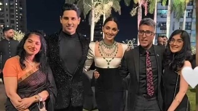 Vikram Batra's brother Vishal Batra, was also present at Kiara Advani and Sidharth Malhotra's the Mumbai reception. (File Photo)