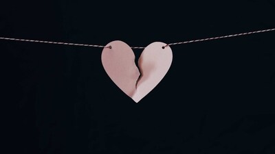 If you miss your ex, it's important to take care of yourself and avoid behaviours that may be harmful or counterproductive. (Unsplash) If you miss your ex, it's important to take care of yourself and avoid behaviours that may be harmful or counterproductive. (Unsplash)