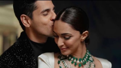 Sidharth Malhotra and Kiara Advani glowed in black and white at their reception. Sidharth Malhotra and Kiara Advani glowed in black and white at their reception.