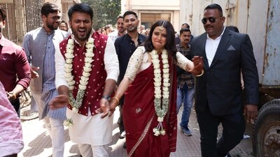 Fahad Ahmad and Swara Bhasker on their way out of the court. Fahad Ahmad and Swara Bhasker on their way out of the court.