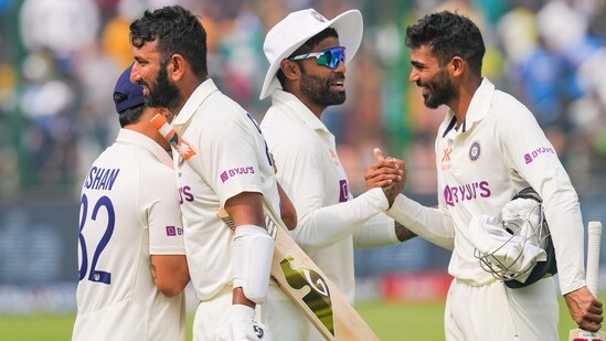 Cheteshwar Pujara and Srikar Bharat greet teammates after the end of 2nd Test between India and Australia at the Arun Jaitley Stadium in New Delhi(PTI)