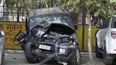 Siblings killed, 5 hurt after SUV hits tree on NH-48 service lane Siblings killed, 5 hurt after SUV hits tree on NH-48 service lane