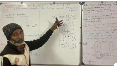 The image shows the 'math genius' who left MNC job to teach students. (Twitter/@bhak_sala) The image shows the 'math genius' who left MNC job to teach students. (Twitter/@bhak_sala)