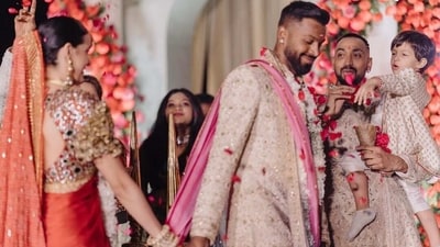 Hardik Pandya's son Agastya also wore an ivory kurta pyjama for the Hindu wedding as his parents took the pheras. Hardik Pandya's son Agastya also wore an ivory kurta pyjama for the Hindu wedding as his parents took the pheras. 