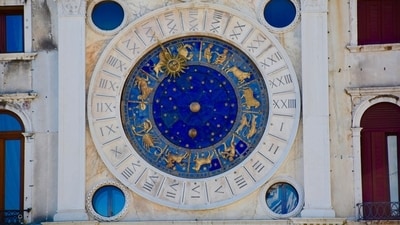 From the 268 billionaires on Forbes' Billionaires 2022 list, '32' belong to the are 'Libra' zodiac sign.